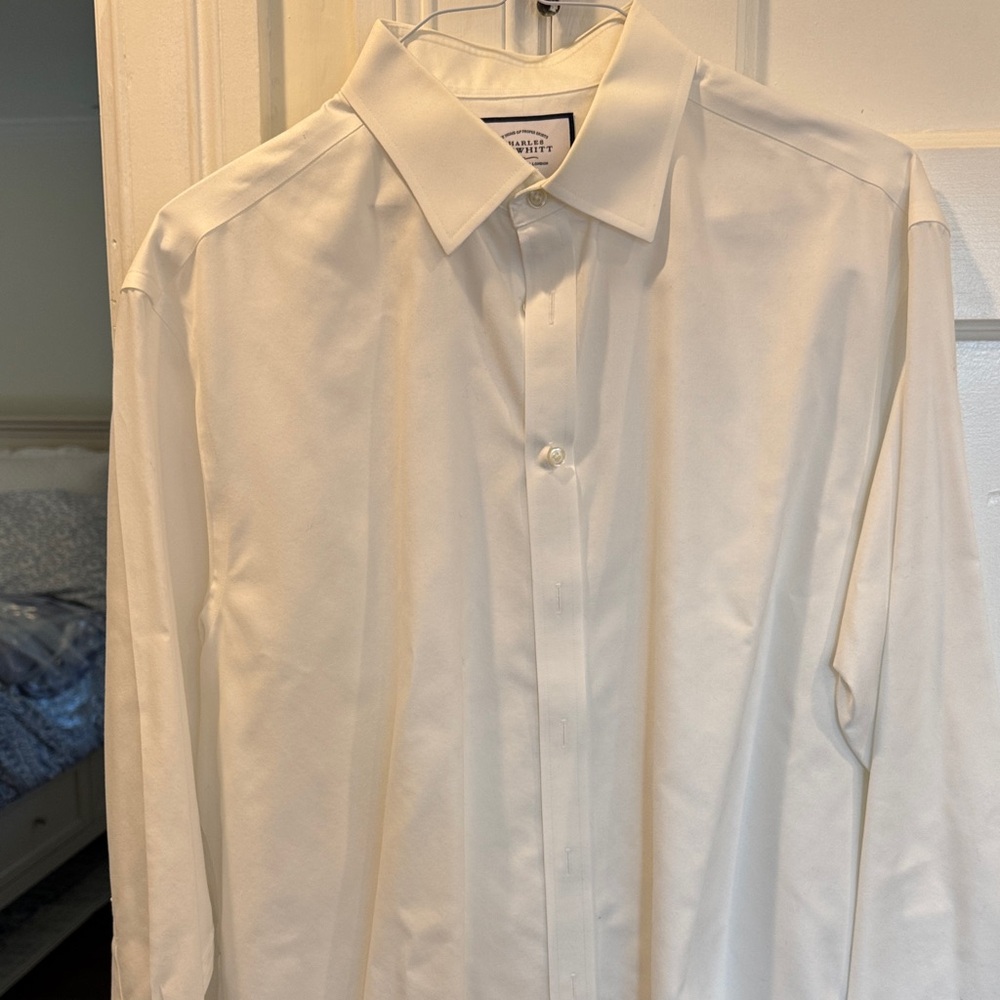 Charles Tyrwhitt Elegant Cream Dress Shirt